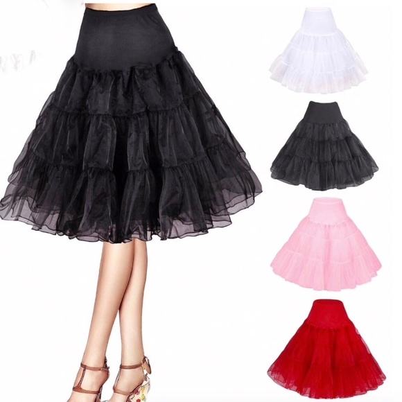 WHITE  WEDDING Bridal Petticoat Tulle/Crinoline petty coat. 30" to 40" waist. - Picture 6 of 8